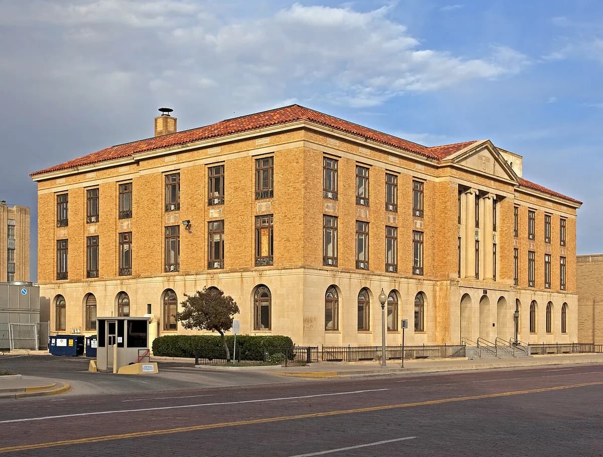 Old Federal Courthouse landmark in Lubbock, Texas